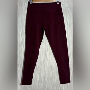 Elegant Maroon Leggings for Women